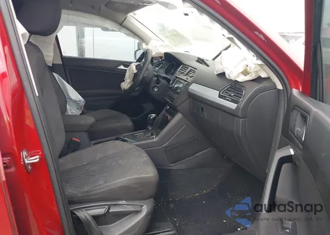 2018 Volkswagen Tiguan 2.0T S из США, поврежденный, VIN 3VV1B7AX4JM031769